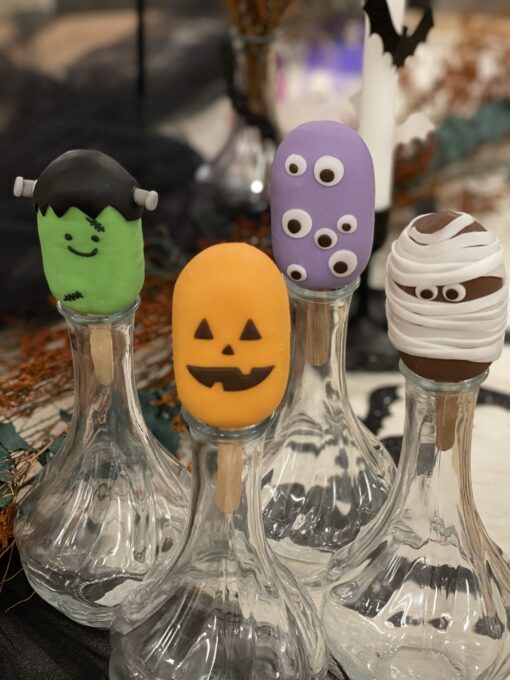 Halloween Cakesicles