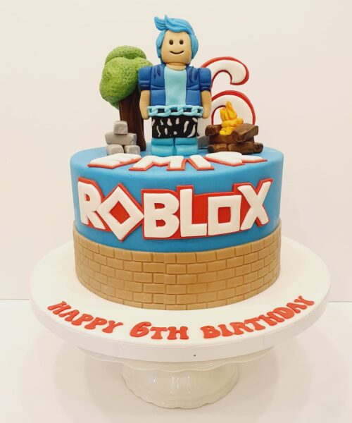 Roblox cake in UAE