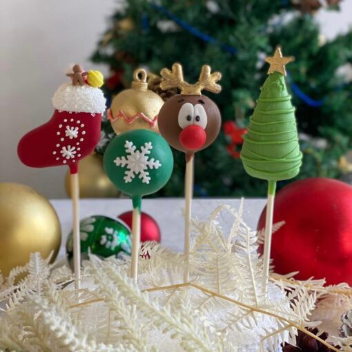 Christmas Cakepops in UAE