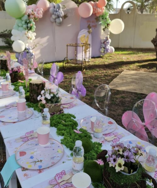 Kids party themed table setup