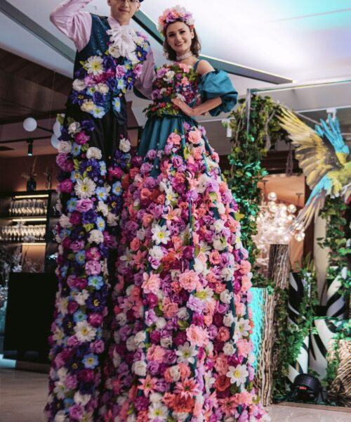 Flowers Stilt Walker in UAE